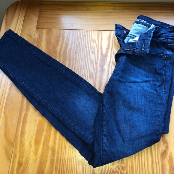 Denim - Old navy built in rockstar jeans size 0